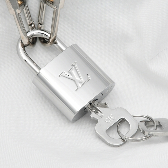 Authentic Louis Vuitton SILVER Lock & Keys Necklace #315 NEW ~2 Chains Included✨ - Picture 7 of 11